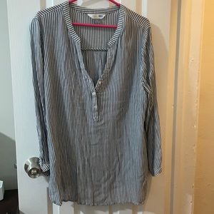 Light, beachy striped tunic top